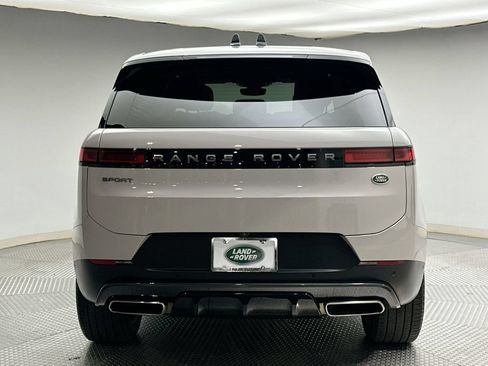 Used 2023 Land Rover Range Rover Sport SE AWD/4WD image 12