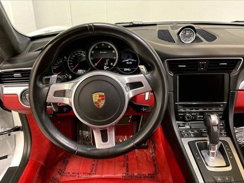 Used 2016 Porsche 911 Turbo image 9