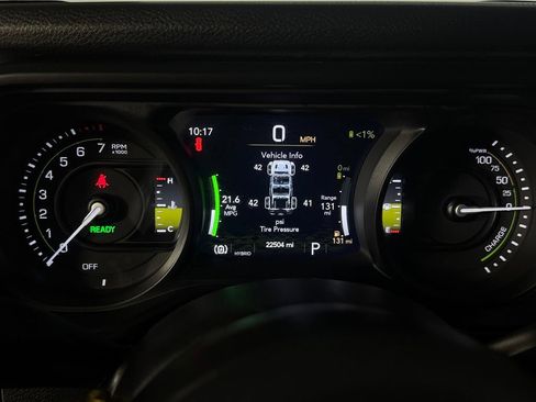 Used 2024 Jeep Wrangler Unlimited AWD/4WD image 17