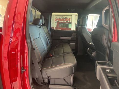 New 2025 Ford F150 Lariat w/ Equipment Group 502A High image 29