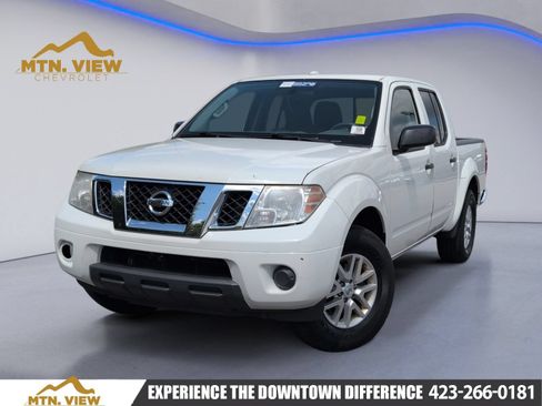 Used 2016 Nissan Frontier SV RWD image 1