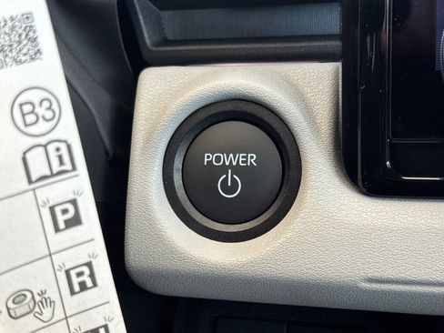New 2026 Subaru Solterra AWD/4WD image 22