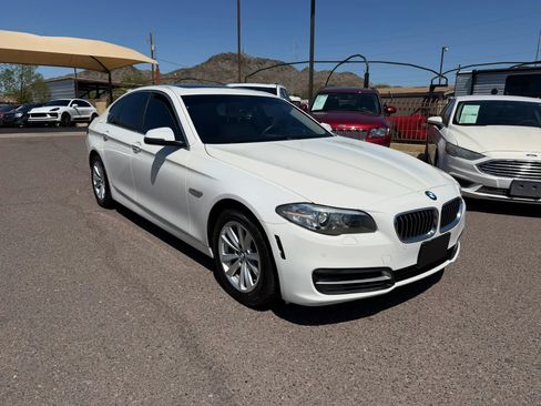 Used 2014 BMW 528i xDrive Sedan AWD/4WD image 3