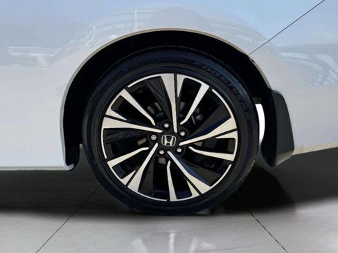 Used 2017 Honda Accord EX-L image 45