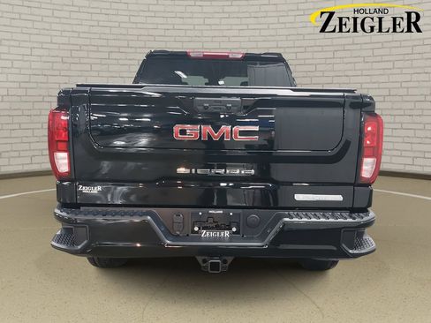 New 2026 GMC Sierra 1500 Elevation image 6