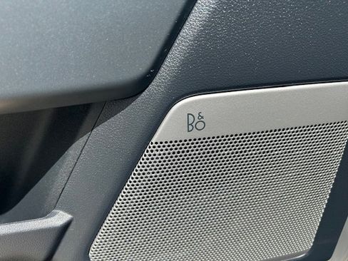 Used 2024 Ford F150 Lariat w/ Bed Utility Package image 17