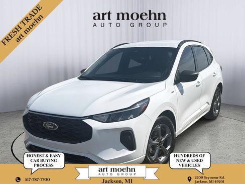 Used 2023 Ford Escape ST-Line w/ Tech Pack #1 FWD image 1