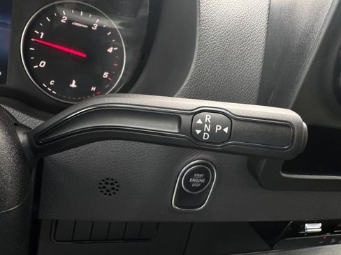 Used 2025 Mercedes-Benz Sprinter 2500 image 55