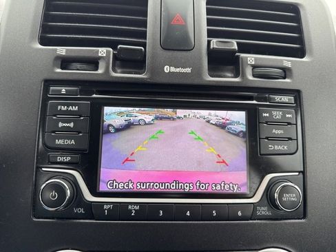 Used 2017 Nissan Leaf S image 17