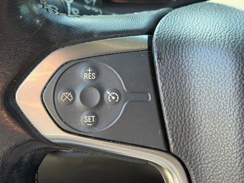 Used 2019 Chevrolet Tahoe LS RWD image 13