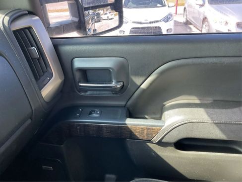 Used 2015 GMC Sierra 2500 Denali w/ Duramax Plus Package image 21