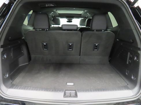 Used 2024 GMC Acadia Denali image 42