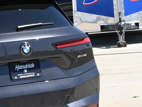 New 2026 BMW iX xDrive60 AWD/4WD image 6