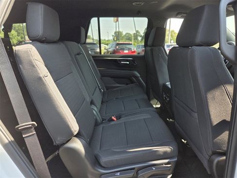 New 2025 Chevrolet Tahoe LS image 14