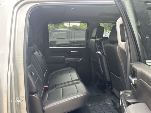 Used 2022 Chevrolet Silverado 3500 LTZ AWD/4WD image 10