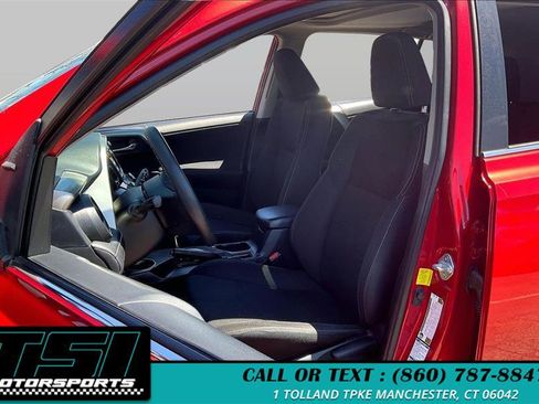 Used 2015 Toyota RAV4 XLE AWD/4WD image 24