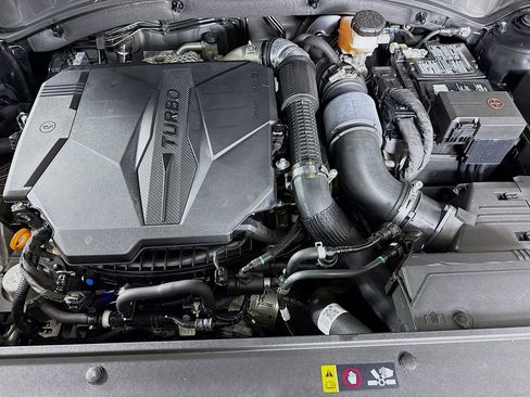 Certified 2023 Kia Sorento SX AWD/4WD image 35