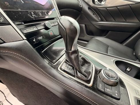 Used 2015 INFINITI Q50 Premium RWD image 38