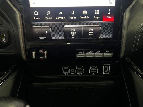Used 2025 RAM 1500 RHO w/ RHO Level 1 Equipment Group AWD/4WD image 17