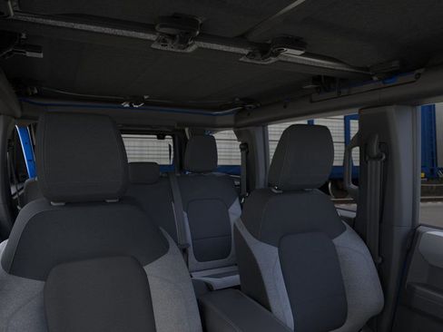 New 2025 Ford Bronco Big Bend image 12