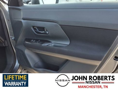 New 2026 Nissan Kicks S image 17