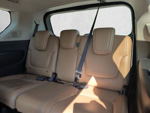 Used 2025 INFINITI QX80 Luxe AWD/4WD image 15