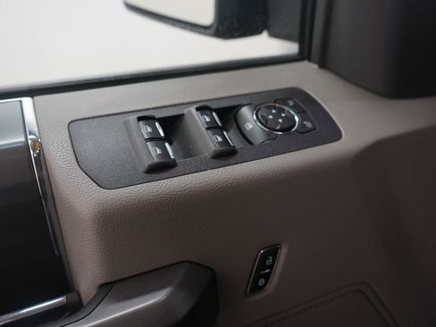 Used 2018 Ford F150 XLT w/ Equipment Group 302A Luxury image 23