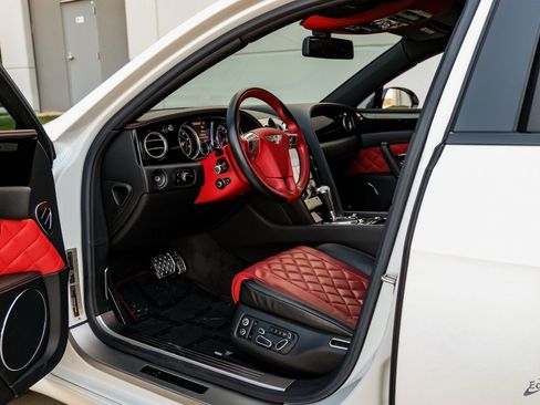 Used 2018 Bentley Flying Spur S V8 image 37