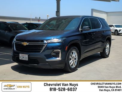 Used 2023 Chevrolet Traverse LS