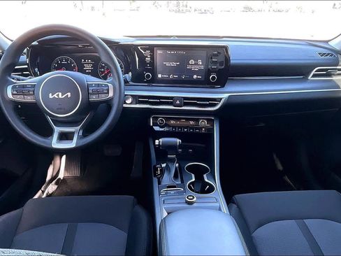 Used 2022 Kia K5 LXS image 9
