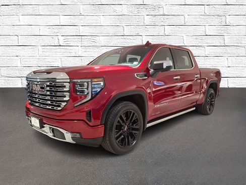 Used 2022 GMC Sierra 1500 Denali w/ Denali Reserve Package image 4