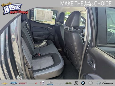 Used 2017 Chevrolet Colorado Z71 AWD/4WD image 21