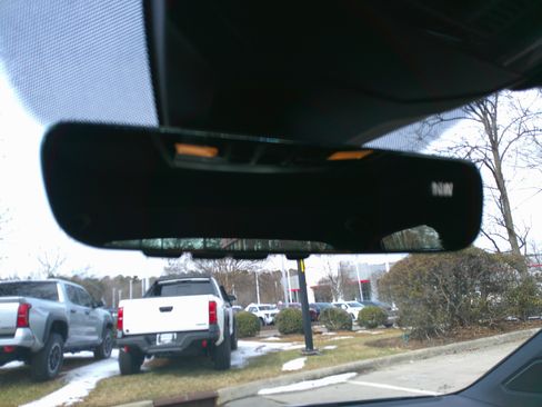 Used 2025 Volkswagen Jetta GLI Autobahn w/ GLI Black Package image 27