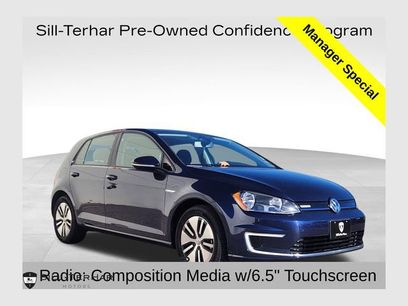 Used 2016 Volkswagen e-Golf SE w/ DC Fast Charging Package