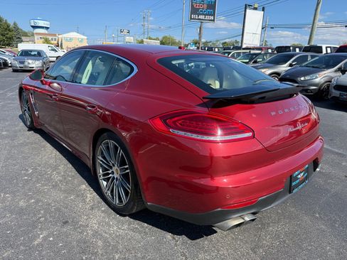 Used 2016 Porsche Panamera Turbo image 5