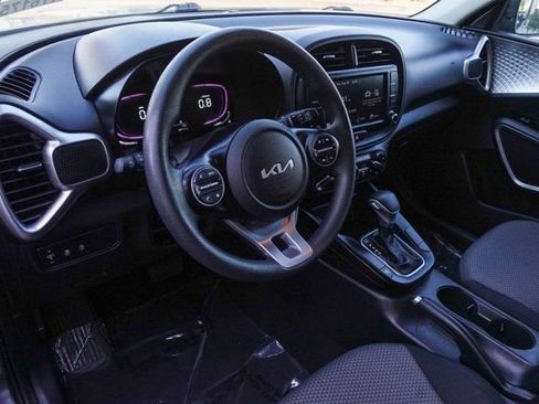 Used 2023 Kia Soul LX w/ Option Group 015 image 10