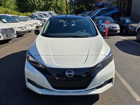 Used 2025 Nissan Leaf SV Plus FWD image 2