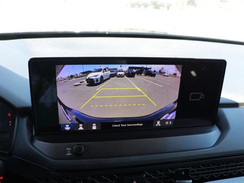 Used 2025 Honda Accord Sport image 30