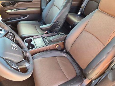 New 2026 Honda Odyssey Elite image 17