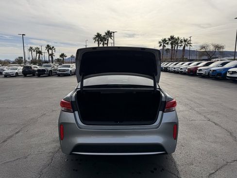 Used 2017 Kia Optima Premium w/ Hybrid Convenience Package image 9