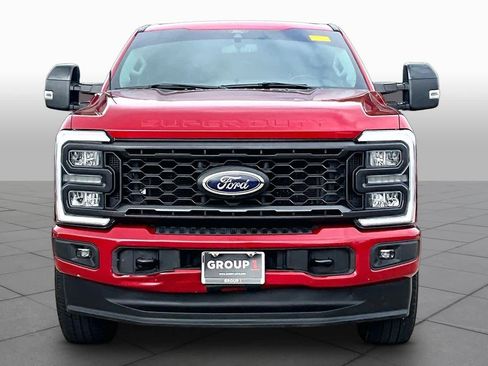 Used 2024 Ford F250 Lariat w/ Sport Appearance Package AWD/4WD image 4