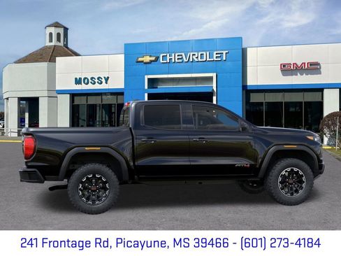 New 2026 GMC Canyon AT4 w/ Technology Plus Package AWD/4WD image 6