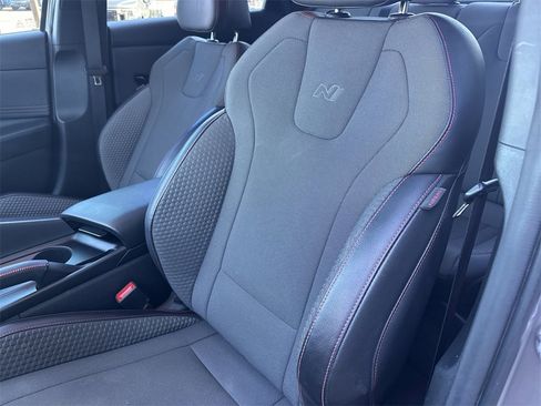 Used 2023 Hyundai Elantra N Line w/ Preferred Accessory Package image 9