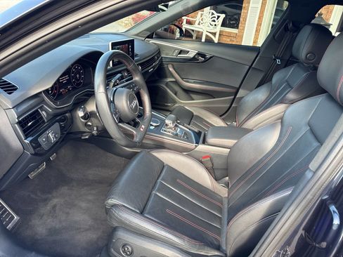 Used 2018 Audi A4 2.0T Premium Plus w/ Premium Plus Package image 14