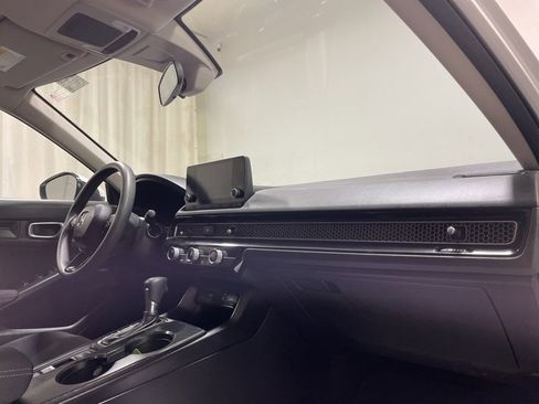 Used 2024 Honda Civic LX image 13