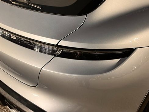 Used 2023 Porsche Taycan 4 Cross Turismo image 25