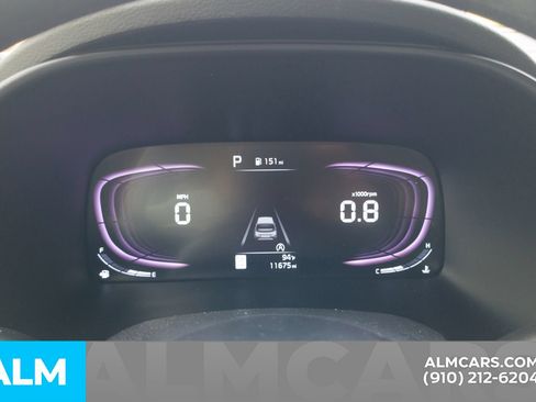 Used 2025 Kia Soul LX w/ LX Technology Package FWD image 13