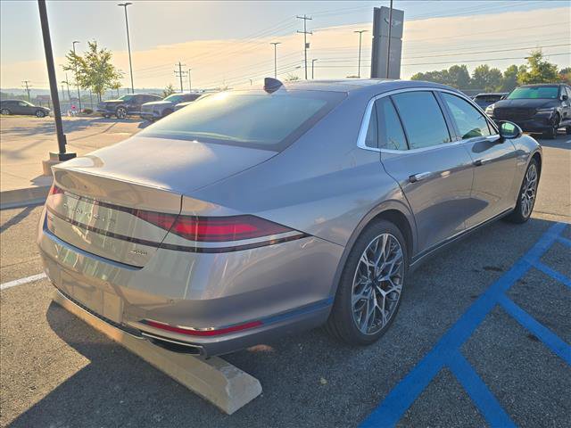 Used 2023 Genesis G90 3.5T AWD/4WD image 10