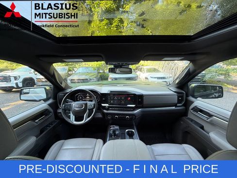 Used 2023 GMC Sierra 1500 SLT w/ SLT Premium Package AWD/4WD image 34