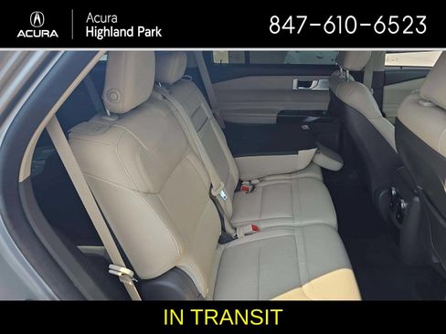 Used 2020 Ford Explorer Platinum w/ Premium Technology Package AWD/4WD image 22
